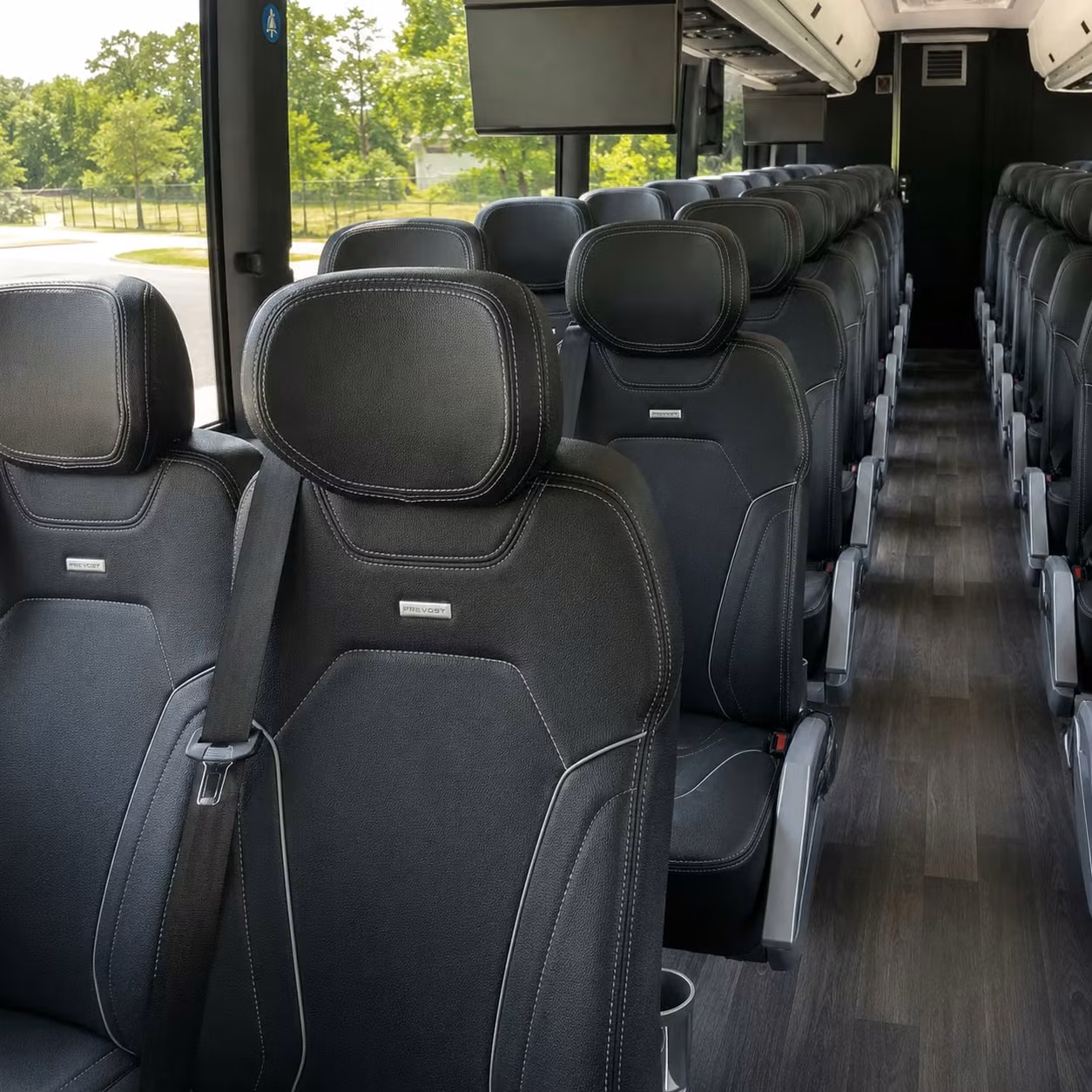 concert bus rentals in detroit