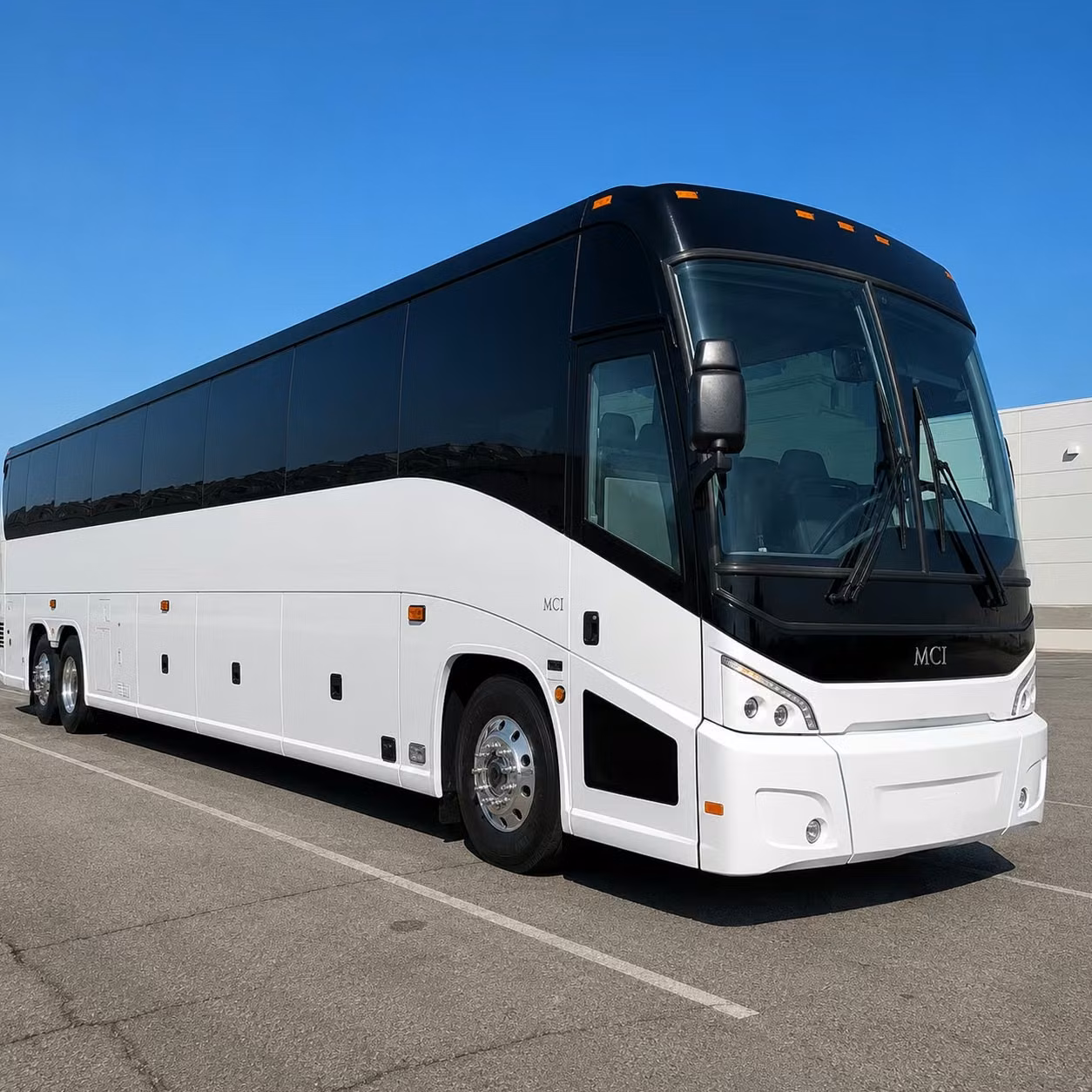 detroit corporate shuttle services for daily employee commutes