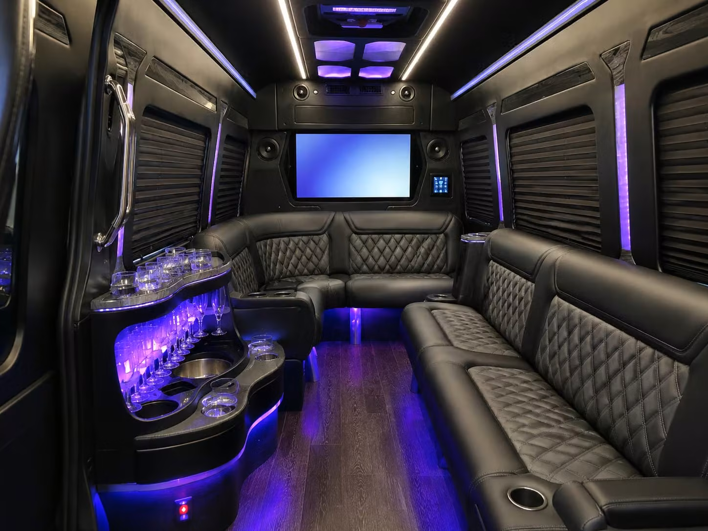 detroit sprinter limo rental