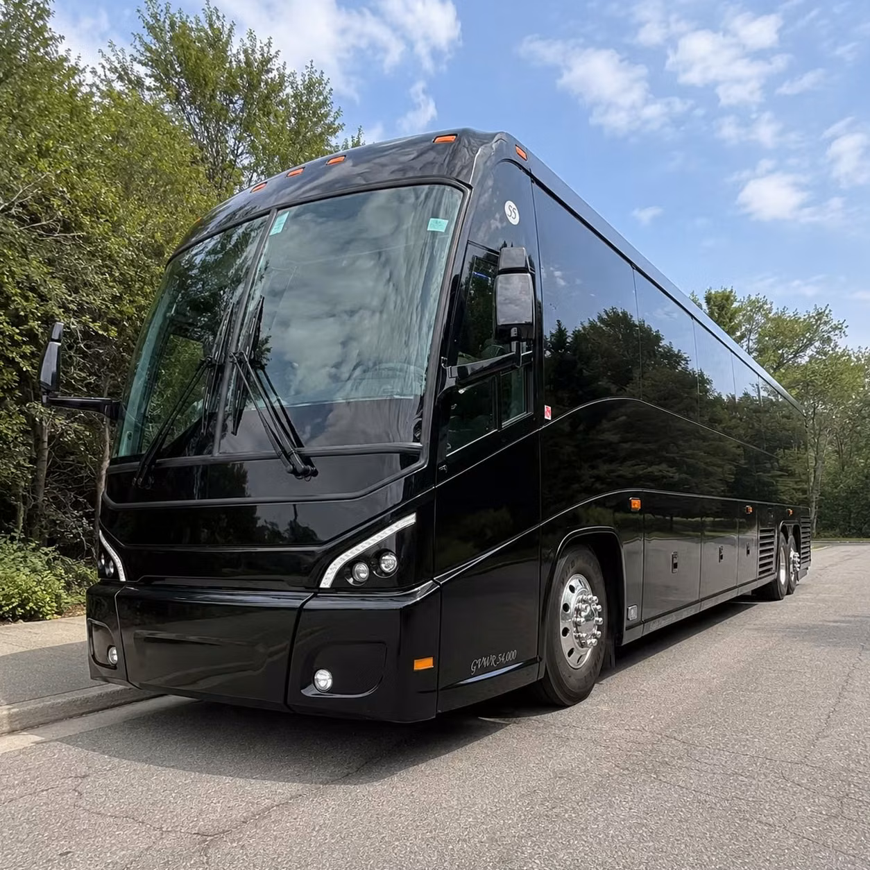 detroit to chicago group transportation on the i 94 corridor